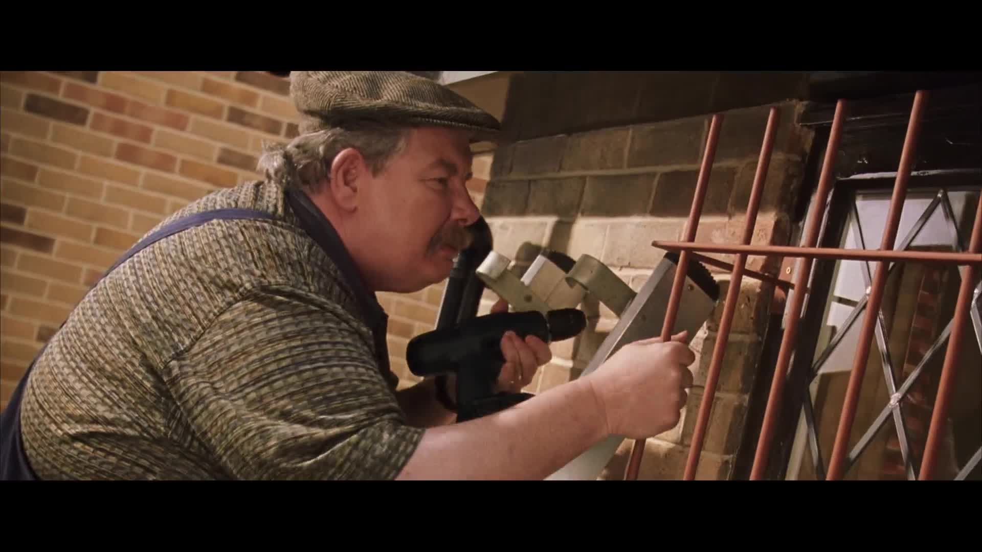 5vX9a - Harry Potter and the Chamber of Secrets [2002] [Full HD 1080] [Ing-Lat]