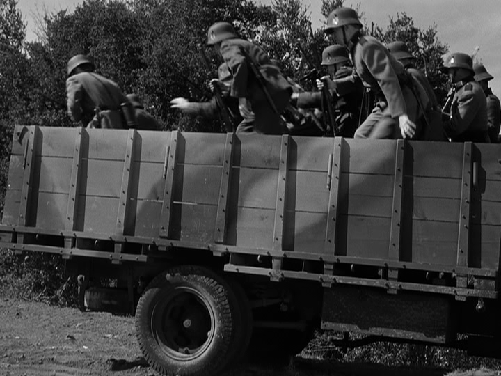 9Hea - Desperate Journey [DVD9] [Ing-Lat-Fra] [Belico] [1942]