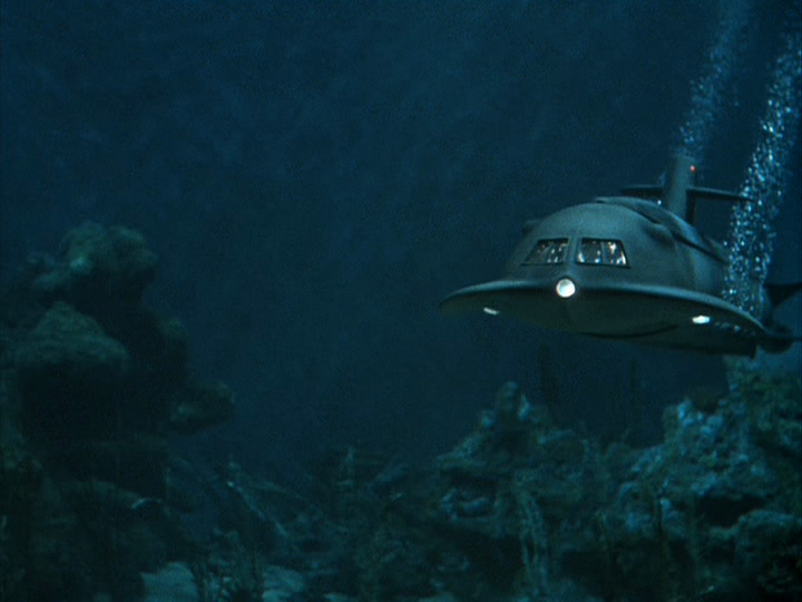 mH8kj - Voyage to the Bottom of the Sea Seas3 Vol1 [DVD5] [Ing-Lat-Fra] [Aventuras] [1966]